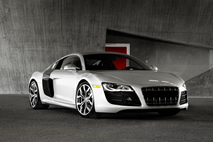 Audi R8 V10